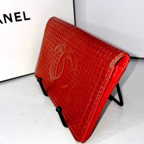 CHANEL CC Micro Chocolate Bifold long Rare Red Wallet - Picture 6 of 9